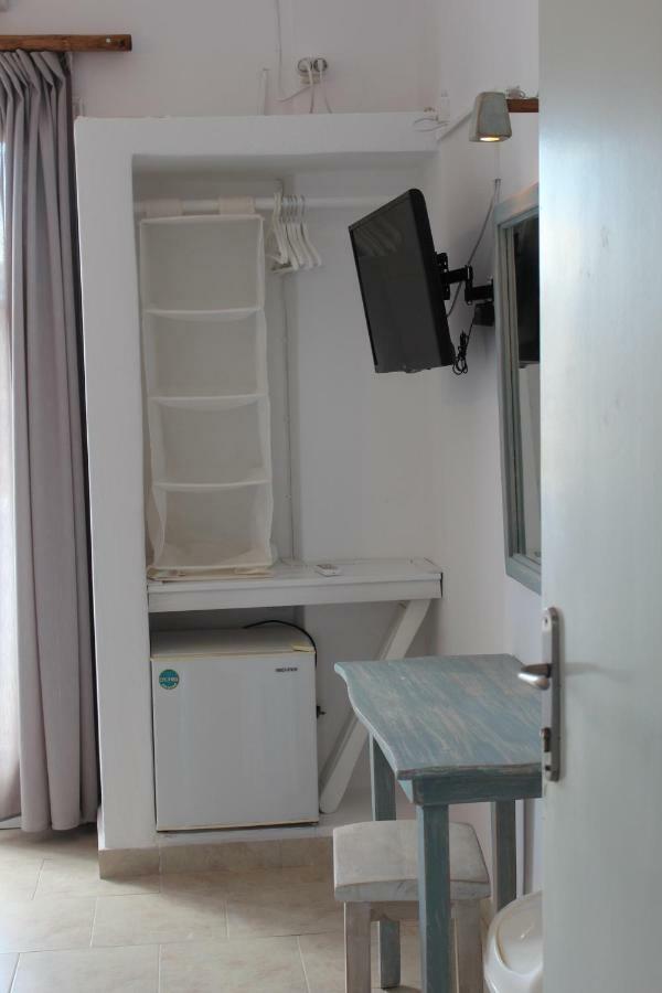 Londos Hotel Piso Livadi Extérieur photo